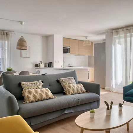 Le Duplex - Disneyland - Parking - Rooftop - Wifi Montévrain